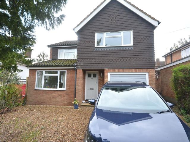 House for rent in Woodcote, Epsom