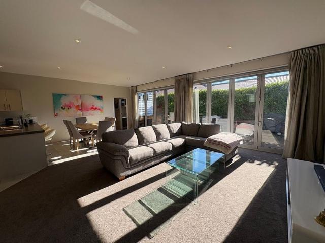 House for rent in Chaslands, Canterbury