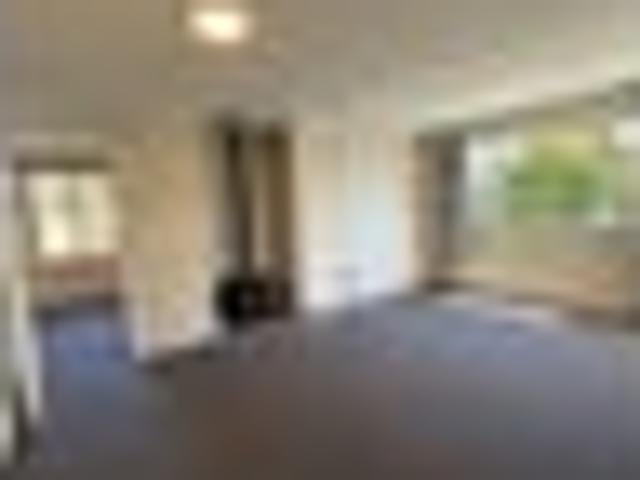House for rent in Chaslands, Canterbury