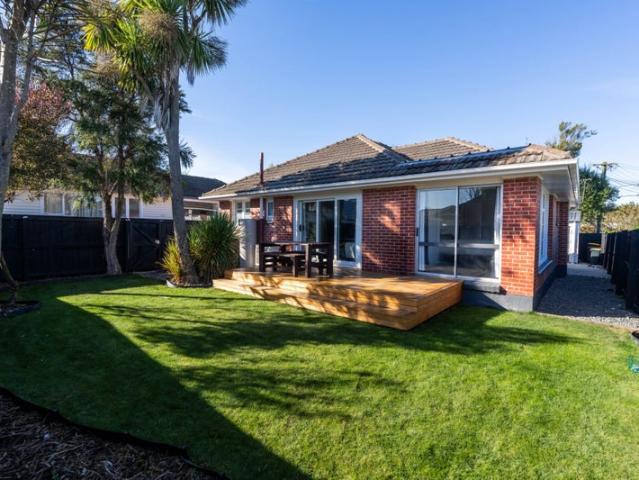 House for rent in Chaslands, Canterbury