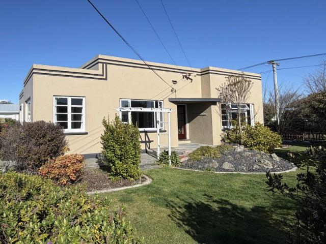 House for rent in Chaslands, Canterbury