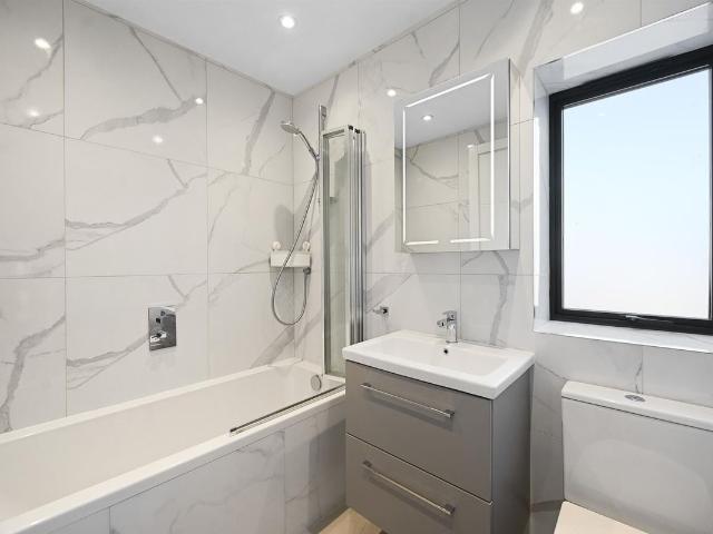 Apartment for rent in Golders Green, Greater London