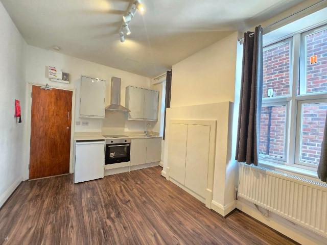 Studio for rent in Golders Green, Greater London