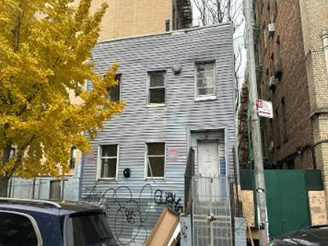 House for sale in Arverne, New York