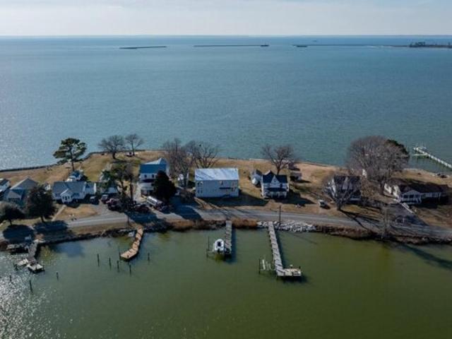 House for sale in Fishing Creek House for sale in Fishing Creek