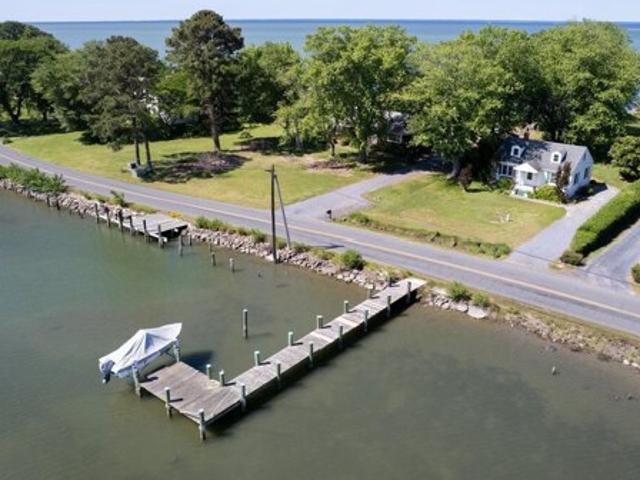 House for sale in Fishing Creek House for sale in Fishing Creek