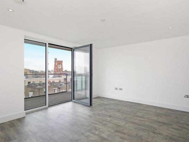 Apartment for rent in London Borough of Ealing, Greater London