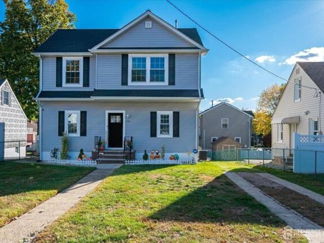 House for sale in Edison, New Jersey