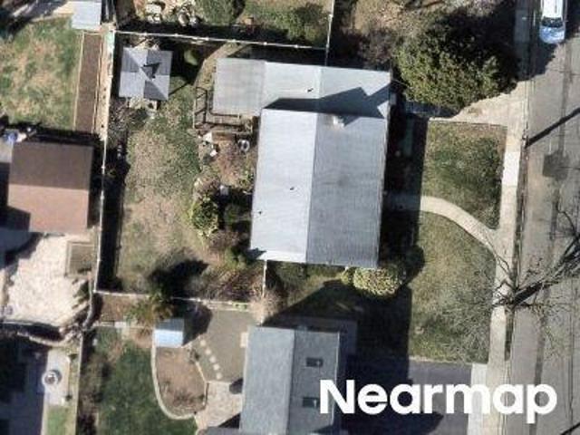 House for sale in Glenwood, New York