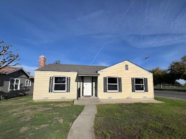 House for sale in Coalinga, California