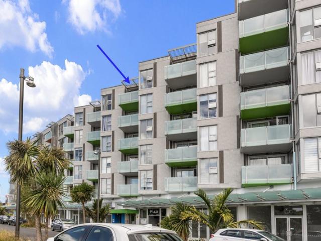 Apartment for sale in Paremoremo
