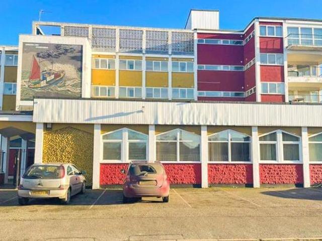 House for sale in Grimsby, North East Lincolnshire