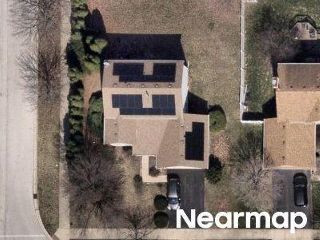 House for sale in Aurora, Illinois