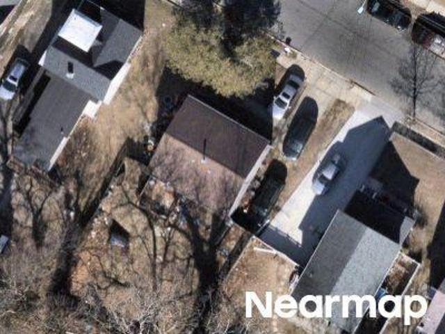 House for sale in Woodbury
