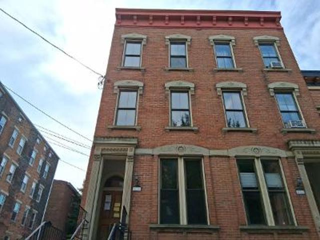 House for sale in Roselawn, Ohio