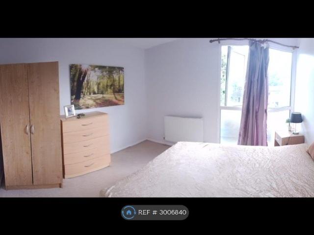 Room for rent in Northampton, Northamptonshire