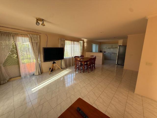 Room for rent in Central Park, Melbourne