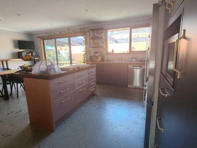 Room for rent in Camerons Creek, Victoria