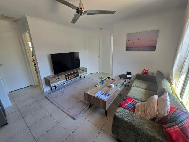 Room for rent in Camerons Creek, Victoria