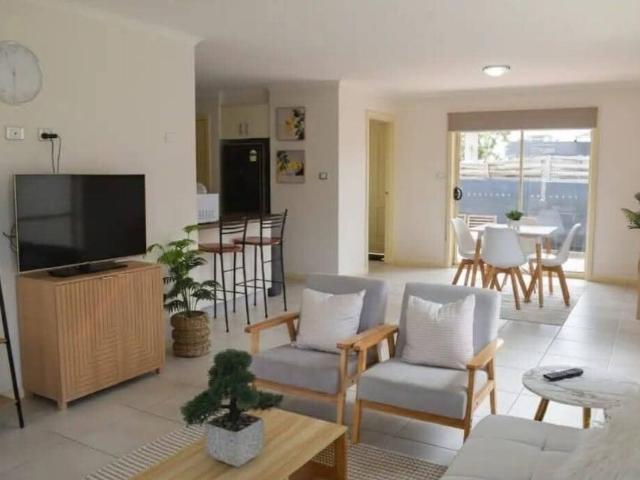 Room for rent in Camerons Creek, Victoria