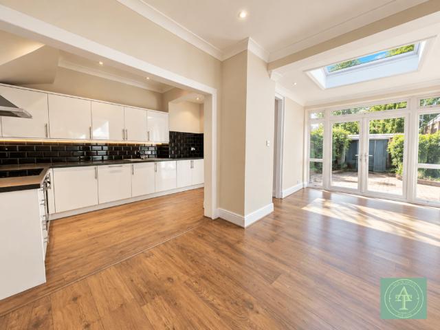 House for rent in Winchmore Hill, Greater London