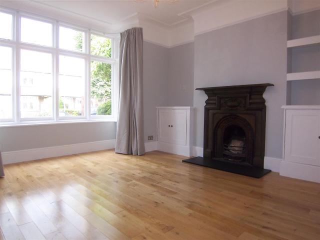 Apartment for rent in Royal Borough of Kingston upon Thames, Greater London