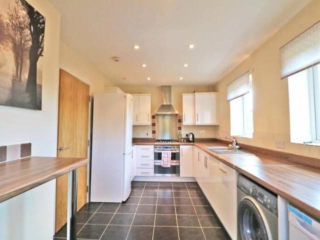 Room for rent in Harrowden, Bedford