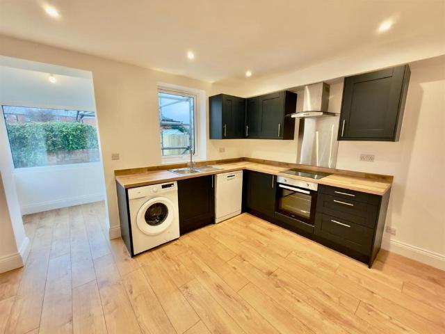 House for rent in South Ossett, Wakefield