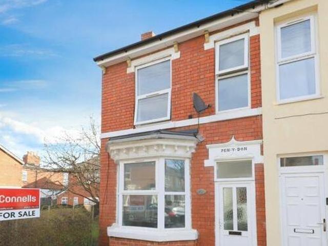 House for sale in Aldersley, West Midlands