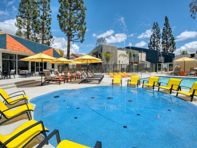 Apartment for rent in Santa Ana, California