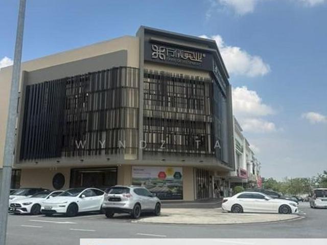 Shop for rent in Gerbang Nusajaya, Iskandar Puteri