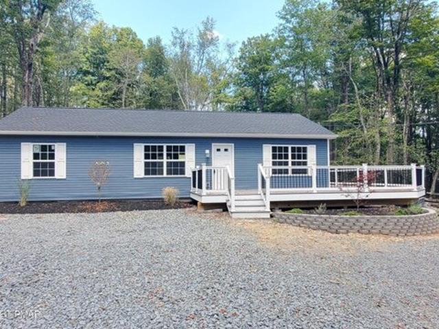 House for sale in Greentown, Pennsylvania