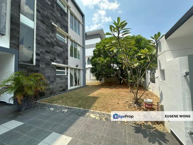 House for sale in Pulai, Bukit Ledang