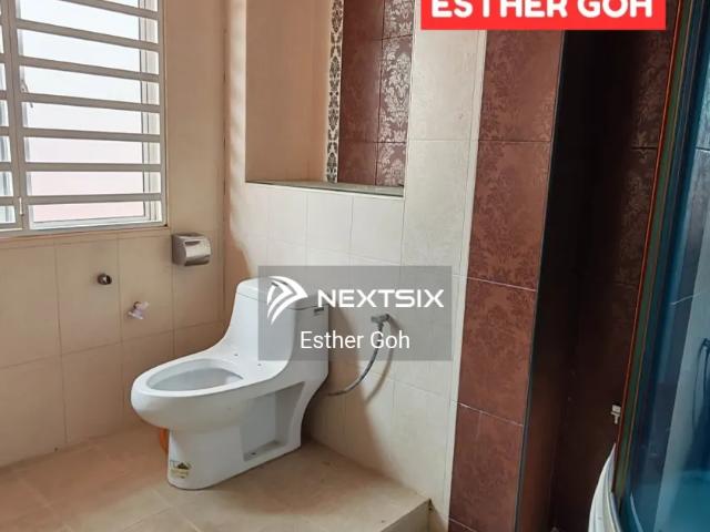 Shop for sale in Pulai, Bukit Ledang
