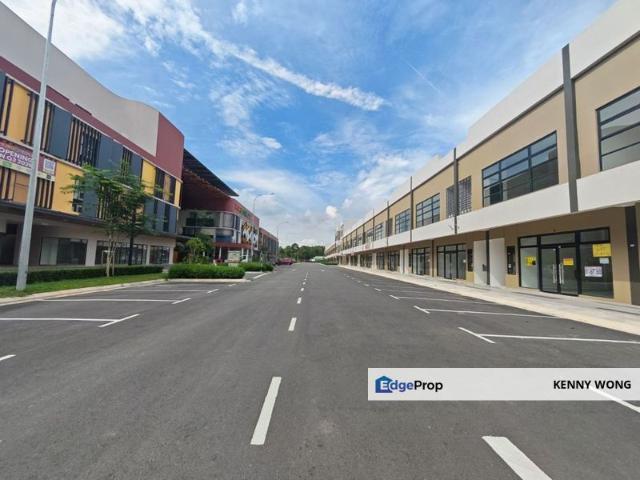Shop for rent in Bukit Ledang, Johor