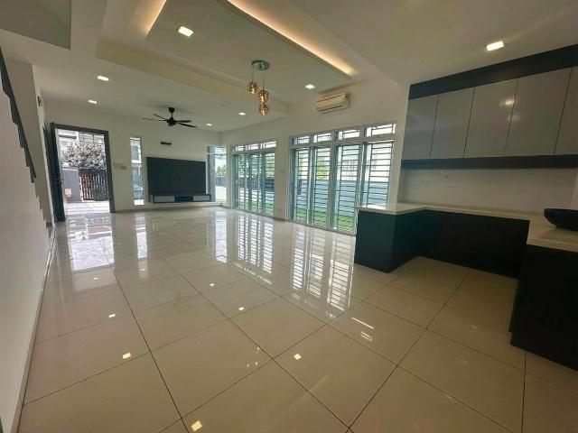 House for sale in Pulai, Bukit Ledang