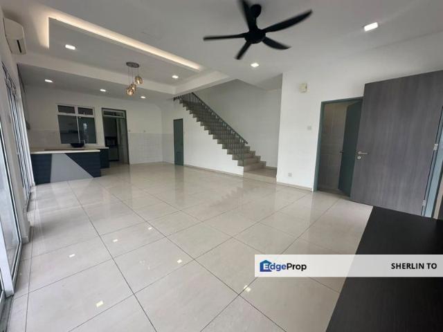 House for sale in Pulai, Bukit Ledang
