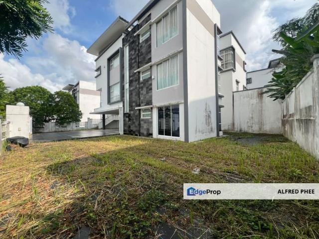 House for sale in Pulai, Bukit Ledang