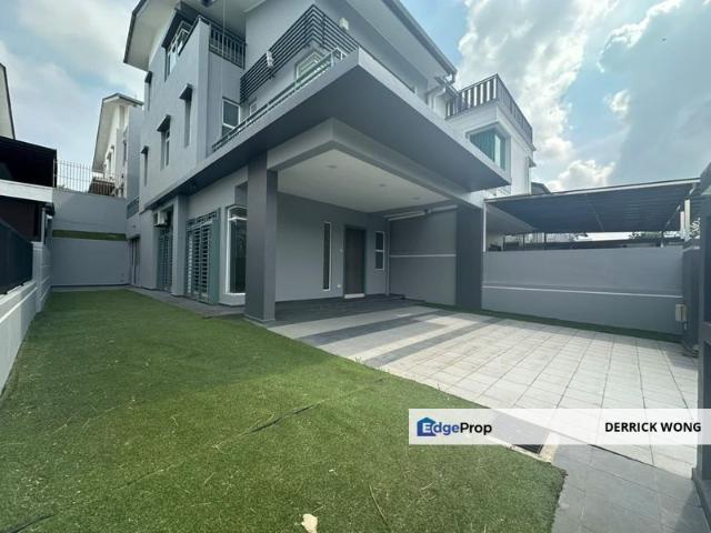 House for sale in Pulai, Bukit Ledang