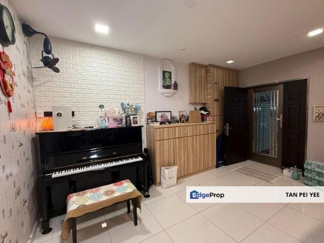 House for sale in Pulai, Bukit Ledang