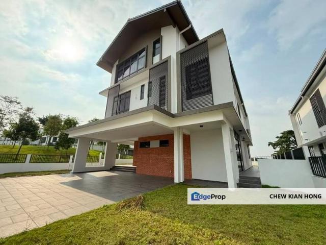 House for rent in Pulai, Bukit Ledang