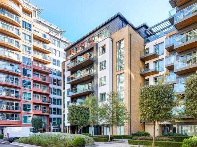 Apartment for rent in Battersea Reach, Greater London