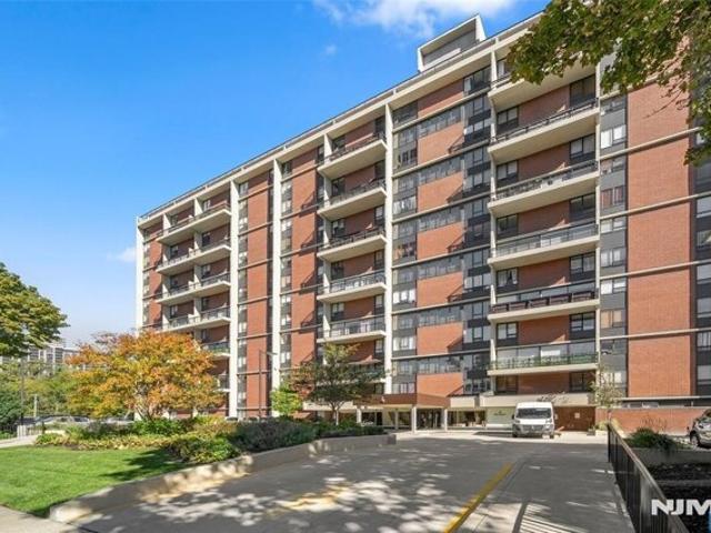 Property for sale in Fort Lee, Bergen County