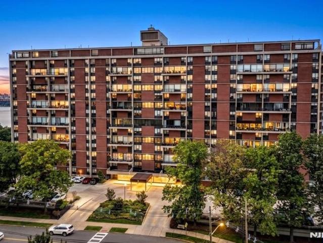 Property for sale in Fort Lee, Bergen County