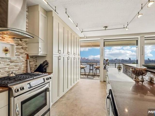 Property for sale in Fort Lee, Bergen County