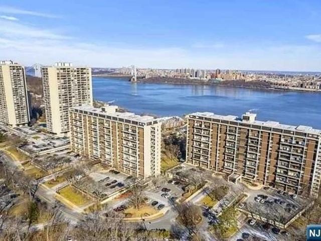 Property for sale in Fort Lee, New Jersey