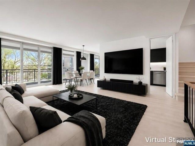 Property for sale in Fort Lee, New Jersey