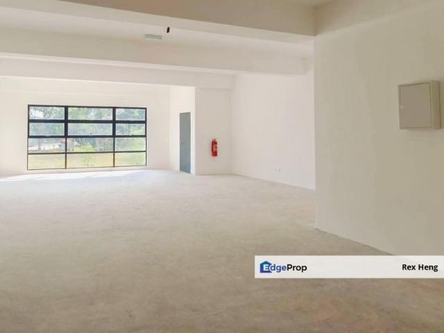 Shop for rent in Pulai, Bukit Ledang