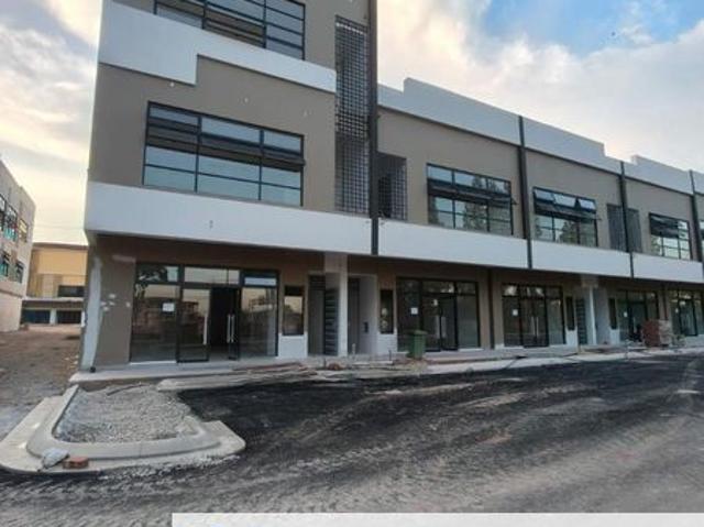 Shop for rent in Pulai, Bukit Ledang