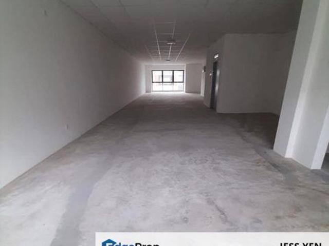 Shop for rent in Tanjong Sepat, Selangor